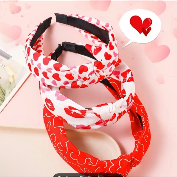 Heart and Lip Print Headbands Set - Picture 2 of 5